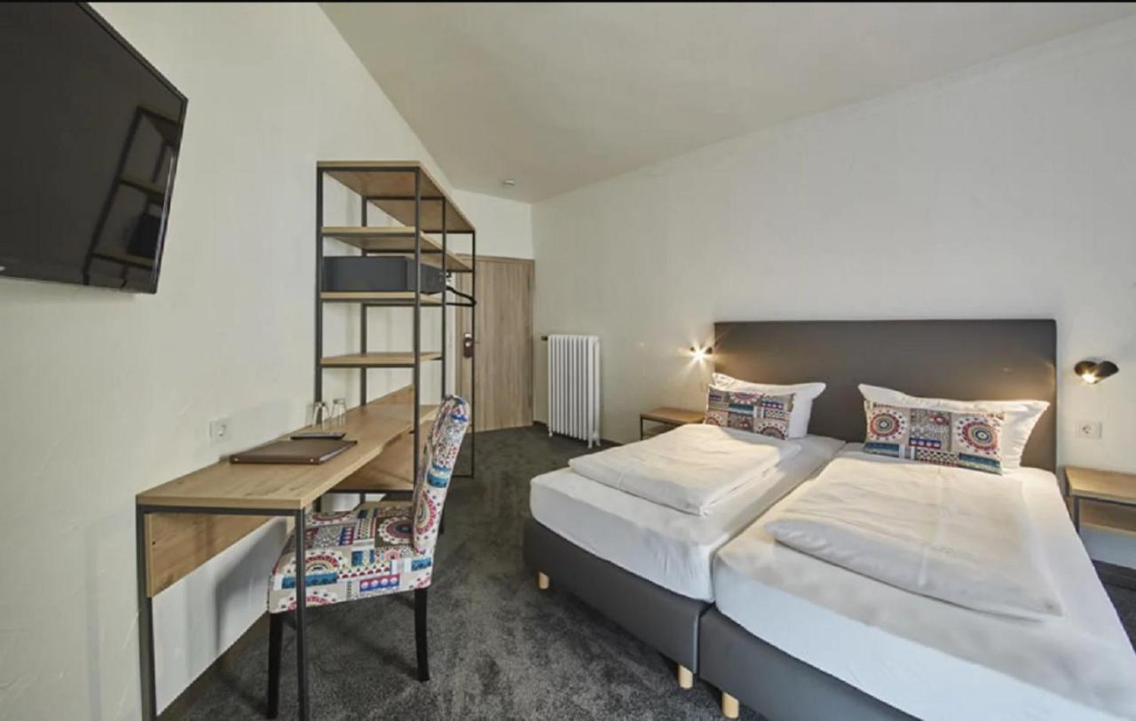 Gaestehaus Zur Traube Reil Bagian luar foto
