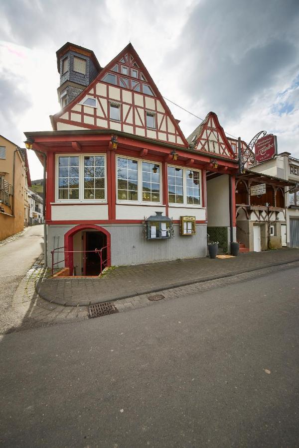Gaestehaus Zur Traube Reil Bagian luar foto