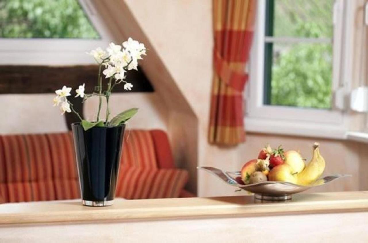 Gaestehaus Zur Traube Reil Bagian luar foto