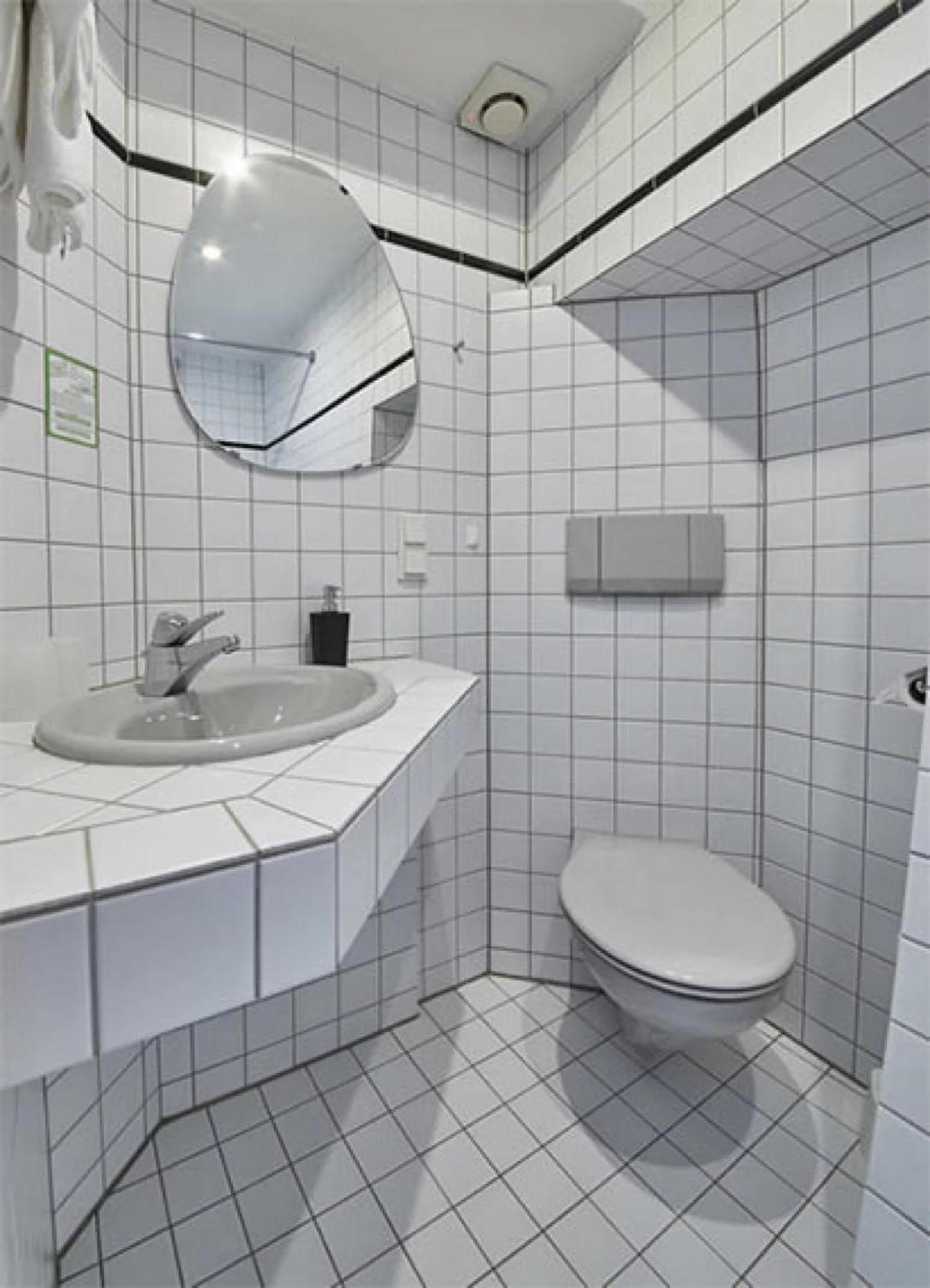 Gaestehaus Zur Traube Reil Bagian luar foto